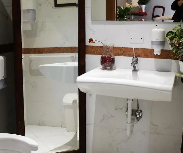 I Mattoni Rossi Hotel 2*