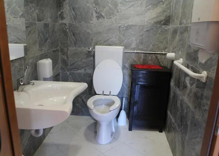 I Mattoni Rossi Hotel 2*